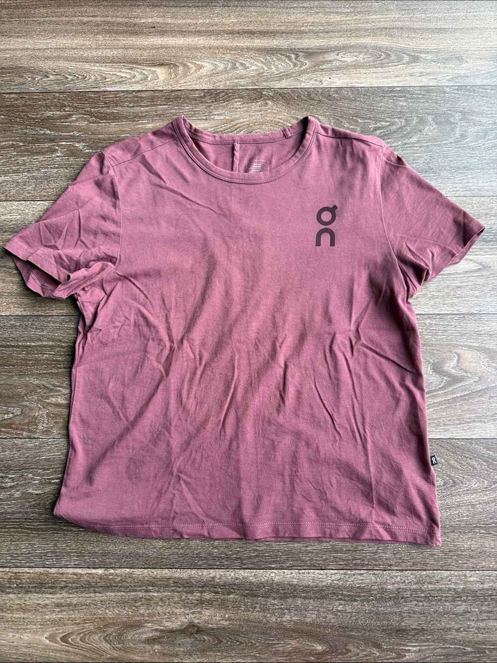 On Running Women's Short Sleeve Crew Tee in Dusty Rose
